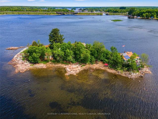 2 Island 20/Sawdust, House detached with 2 bedrooms, 1 bathrooms and 6 parking in Georgian Bay ON | Image 24