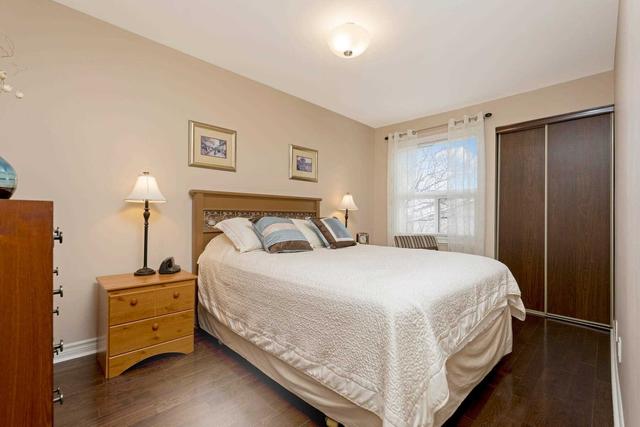 68 Morley Cres E, Townhouse with 3 bedrooms, 2 bathrooms and 2 parking in Brampton ON | Image 13