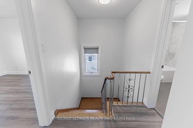 upper - 198 Cornelius Pkwy, House detached with 2 bedrooms, 1 bathrooms and 1 parking in Toronto ON | Image 12
