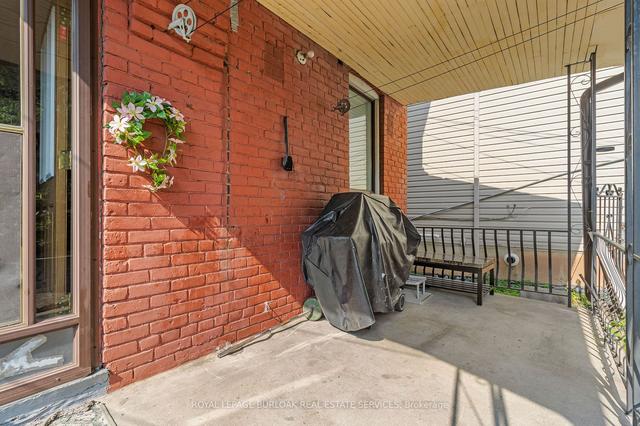 696 Wilson St, House detached with 3 bedrooms, 2 bathrooms and 0 parking in Hamilton ON | Image 21