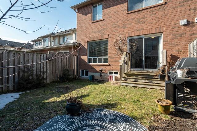 2607 Valleyridge Dr, House attached with 3 bedrooms, 3 bathrooms and 2 parking in Oakville ON | Image 20