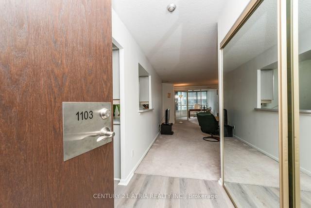 1103 - 30 Greenfield Ave, Condo with 2 bedrooms, 2 bathrooms and 1 parking in Toronto ON | Image 1