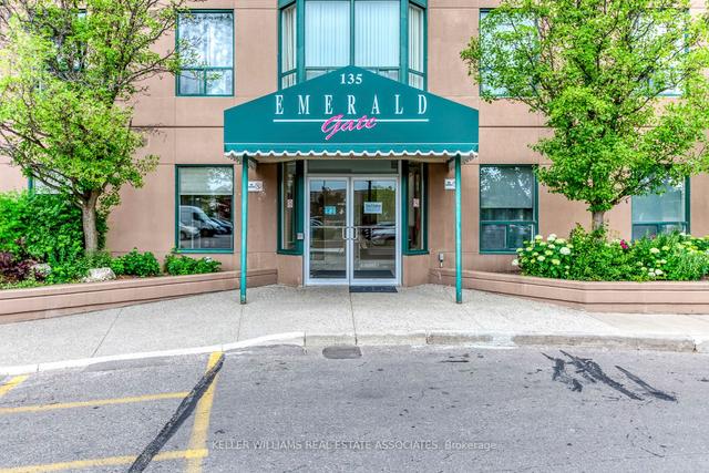 205 - 135 Hillcrest Ave, Condo with 1 bedrooms, 1 bathrooms and 1 parking in Mississauga ON | Image 12