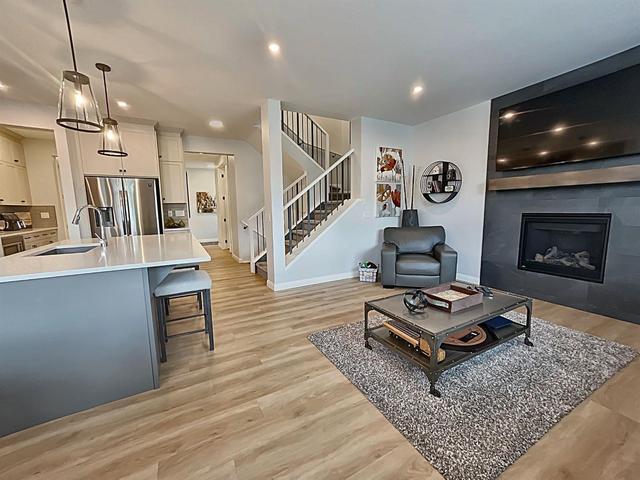 40 Ranchers Way, House detached with 4 bedrooms, 3 bathrooms and 4 parking in Calgary AB | Image 5
