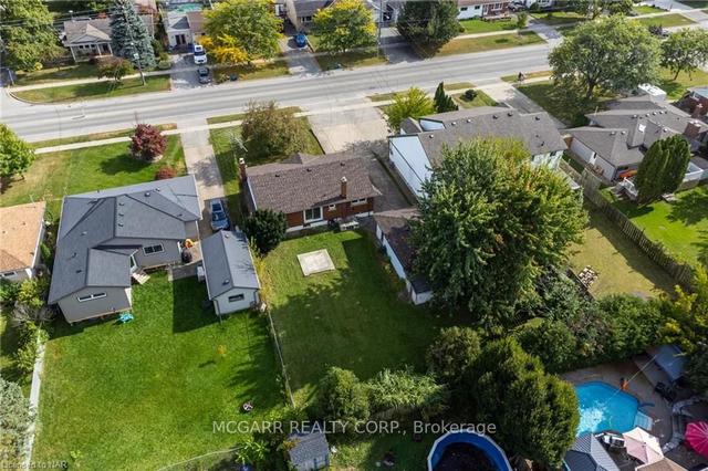296 Pelham Rd, House detached with 3 bedrooms, 2 bathrooms and 7.5 parking in St. Catharines ON | Image 17