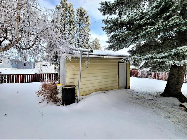 4910 56 Avenue, House detached with 2 bedrooms, 1 bathrooms and 3 parking in Rimbey AB | Image 17