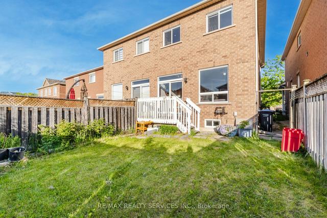 12 Martree Cres, House semidetached with 3 bedrooms, 3 bathrooms and 3 parking in Brampton ON | Image 20