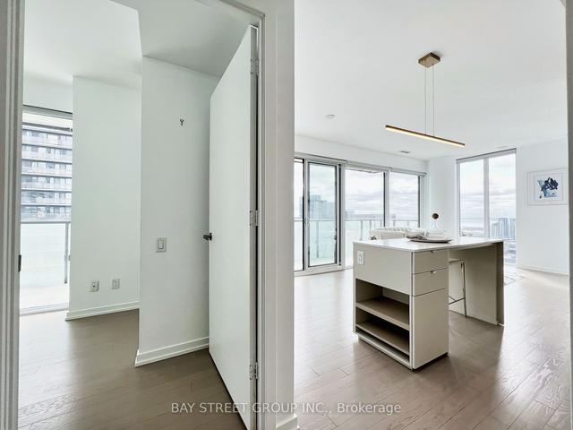 4009 - 101 Peter St, Condo with 2 bedrooms, 2 bathrooms and 1 parking in Toronto ON | Image 23