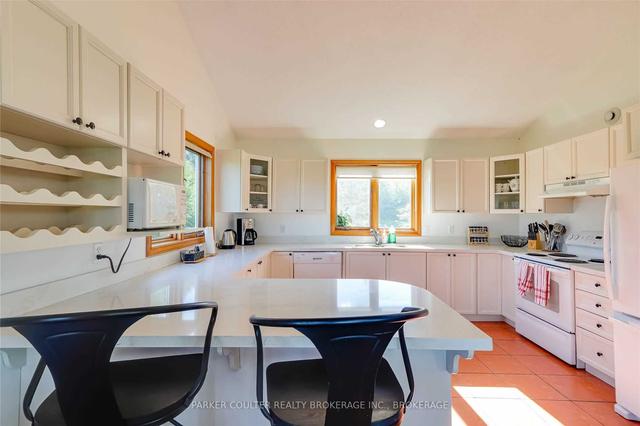 317619 3 Line, House detached with 3 bedrooms, 2 bathrooms and 8 parking in Meaford ON | Image 11