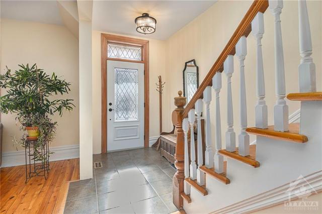 19 Morris Street, House detached with 6 bedrooms, 5 bathrooms and 3 parking in Ottawa ON | Image 10