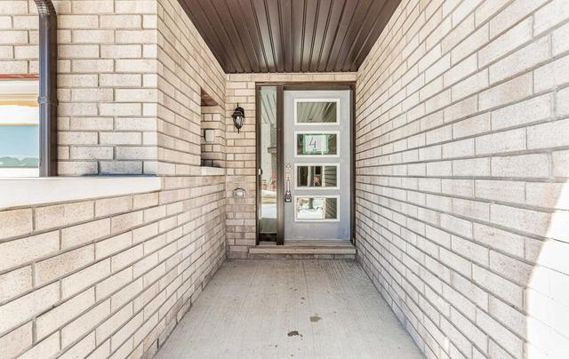 7 Queen Post Dr, House attached with 3 bedrooms, 3 bathrooms and 2 parking in Vaughan ON | Image 36