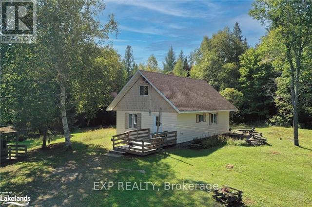 12077 Hwy 522, House detached with 3 bedrooms, 2 bathrooms and 4 parking in Parry Sound, Unorganized, Centre Part ON | Image 1