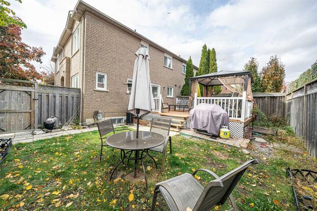 1531 Village St, House semidetached with 3 bedrooms, 3 bathrooms and 3 parking in Pickering ON | Image 19