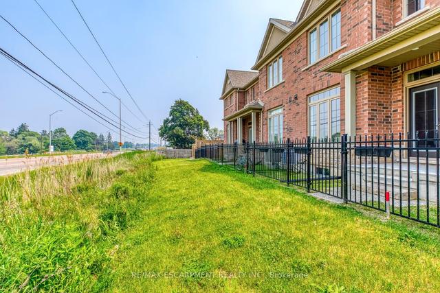 2494 Elder Lane, House attached with 3 bedrooms, 3 bathrooms and 4 parking in Oakville ON | Image 26