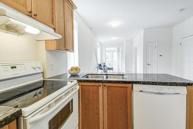 102 - 95 Wilson Avenue W, Condo with 2 bedrooms, 1 bathrooms and 1 parking in Hamilton ON | Image 11
