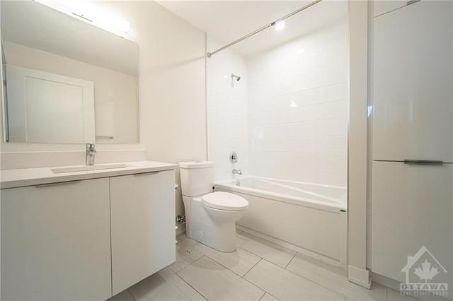 406 - 570 De Mazenod Avenue, Condo with 2 bedrooms, 2 bathrooms and 1 parking in Ottawa ON | Image 14
