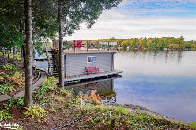 1104 Sunset Bay Road, House detached with 3 bedrooms, 1 bathrooms and 6 parking in Muskoka Lakes ON | Image 1