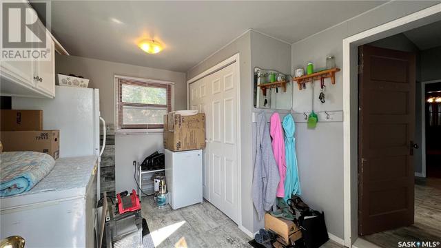 303 Stanley Street, House detached with 4 bedrooms, 2 bathrooms and null parking in Elbow SK | Image 7