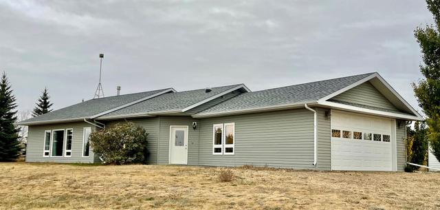 58 Fish Lake Road, House detached with 2 bedrooms, 2 bathrooms and 6 parking in Flagstaff County AB | Image 18