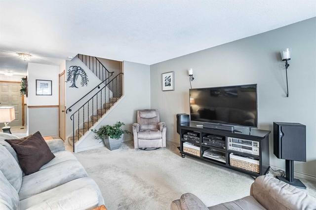 8 Millsborough Cres, House semidetached with 4 bedrooms, 2 bathrooms and 2 parking in Toronto ON | Image 25