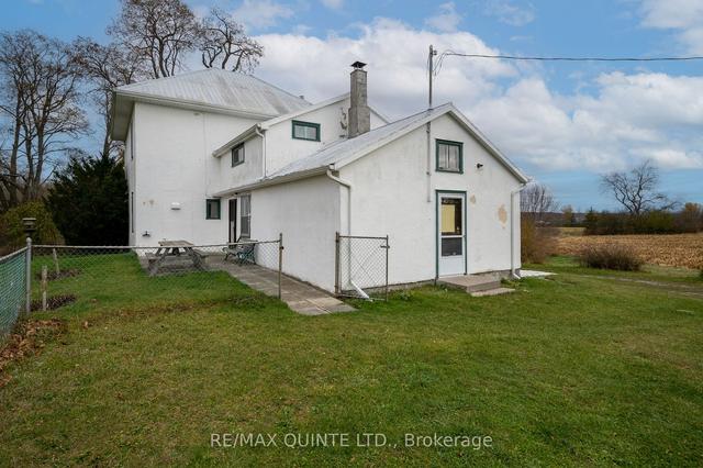 381 Partridge Hollow Rd, House detached with 4 bedrooms, 2 bathrooms and 10 parking in Prince Edward County ON | Image 14