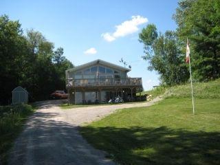 672 Hwy Way, House detached with 3 bedrooms, 1 bathrooms and 10 parking in McDougall ON | Image 2