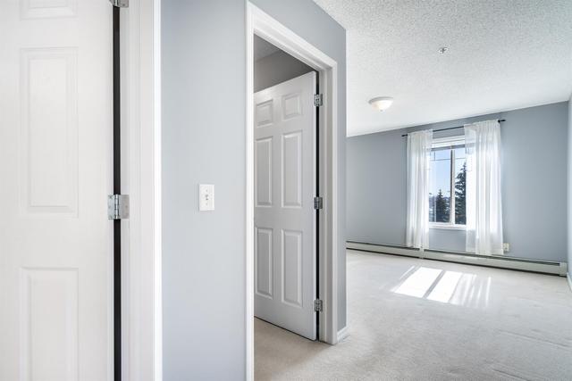 313 - 9 Country Village Bay Ne, Condo with 2 bedrooms, 2 bathrooms and 1 parking in Calgary AB | Image 22