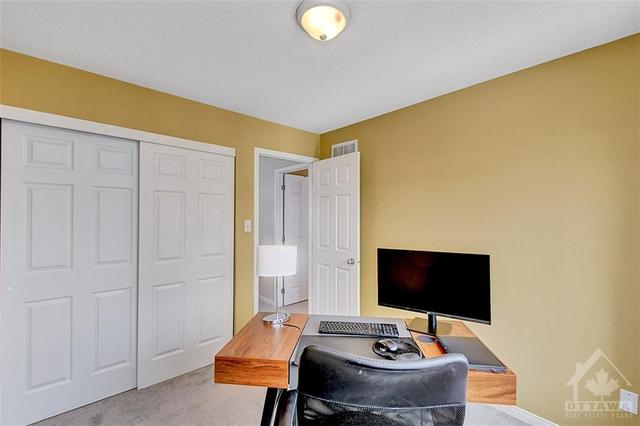 106 Hawktree Ridge, Townhouse with 3 bedrooms, 3 bathrooms and 3 parking in Ottawa ON | Image 22