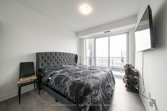 3529 - 5 Mabelle Ave, Condo with 2 bedrooms, 2 bathrooms and 1 parking in Toronto ON | Image 5