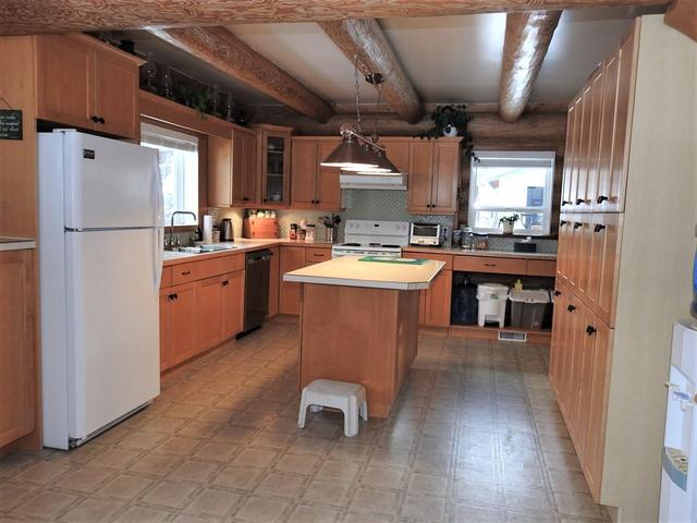 86 Campbell Road, House detached with 3 bedrooms, 2 bathrooms and 10 parking in North Okanagan E BC | Image 17