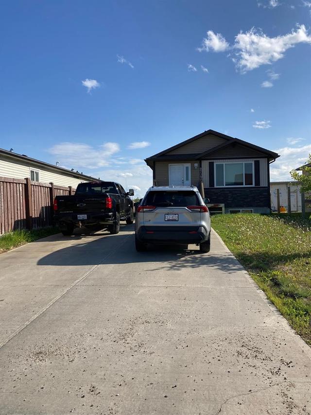 9709 112 Avenue, House other with 5 bedrooms, 3 bathrooms and 4 parking in Grande Prairie County No. 1 AB | Image 21