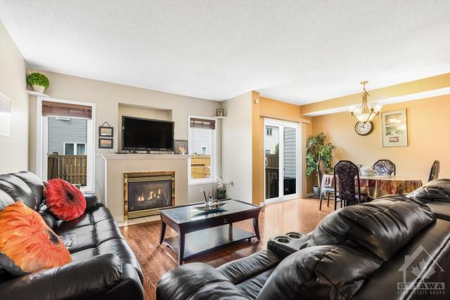 113 Destiny Private, Townhouse with 3 bedrooms, 4 bathrooms and 1 parking in Ottawa ON | Image 10