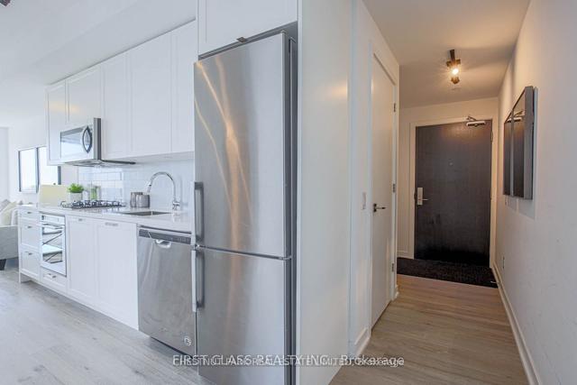 2004 - 55 Ontario St, Condo with 2 bedrooms, 1 bathrooms and 1 parking in Toronto ON | Image 20