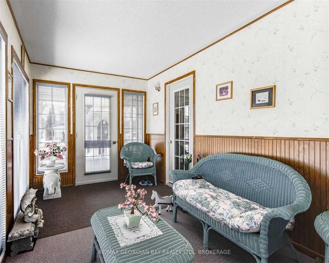 66 Peel St, House detached with 2 bedrooms, 2 bathrooms and 6 parking in Penetanguishene ON | Image 9