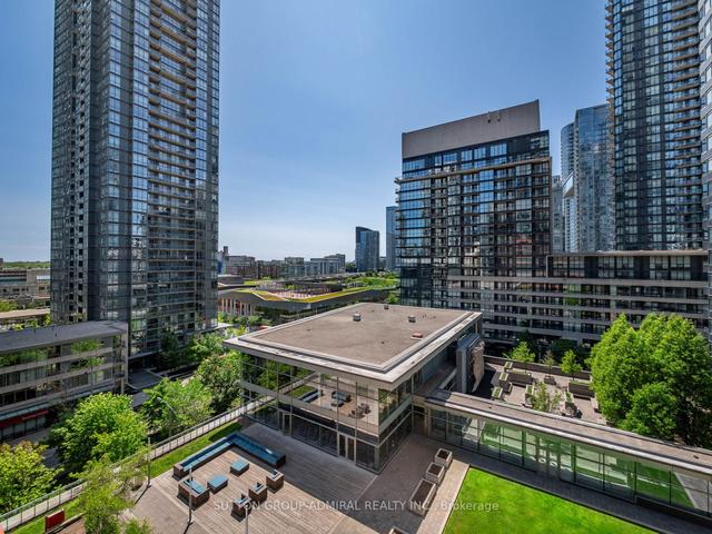 925 - 4k Spadina Ave, Condo with 2 bedrooms, 2 bathrooms and 1 parking in Toronto ON | Image 10