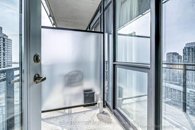 3502 - 25 Capreol Crt, Condo with 1 bedrooms, 1 bathrooms and 1 parking in Toronto ON | Image 15