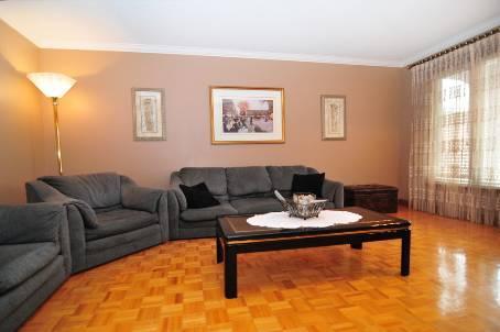 102 Impala Cres, House detached with 4 bedrooms, 4 bathrooms and 3 parking in Vaughan ON | Image 3