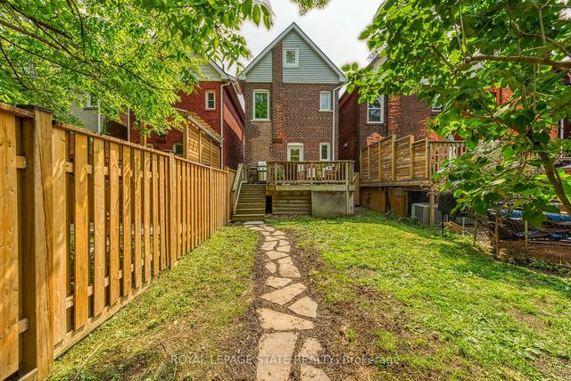 446 Herkimer St, House detached with 4 bedrooms, 4 bathrooms and 2 parking in Hamilton ON | Image 30