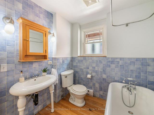 333 Armadale Ave, House detached with 3 bedrooms, 2 bathrooms and 1 parking in Toronto ON | Image 17