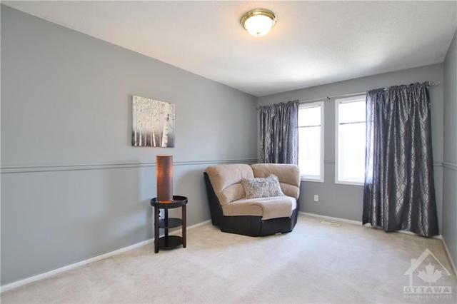 56 Landover Crescent, Townhouse with 3 bedrooms, 3 bathrooms and 2 parking in Ottawa ON | Image 21
