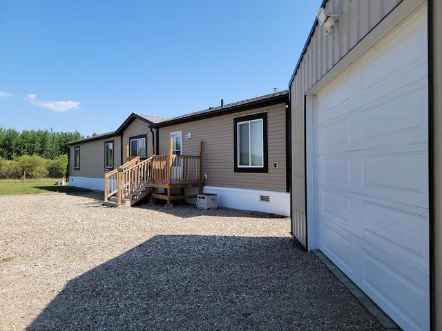 1 - 90030 Township Road 712, House detached with 3 bedrooms, 2 bathrooms and null parking in Grande Prairie County No. 1 AB | Image 2
