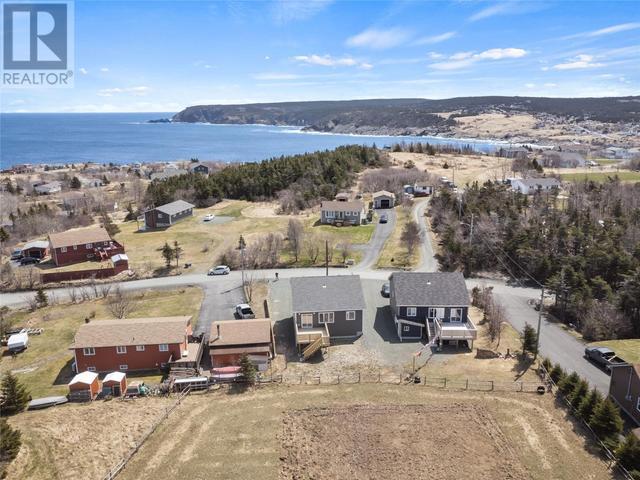 6 Back Road, House detached with 3 bedrooms, 1 bathrooms and null parking in Pouch Cove NL | Image 9