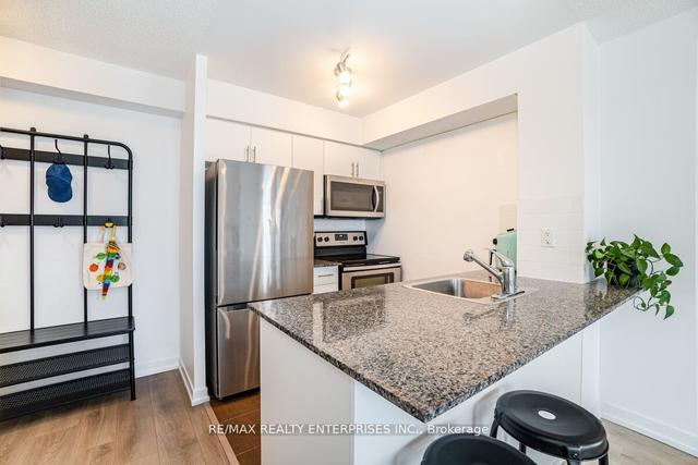 2208 - 1420 Dupont St, Condo with 2 bedrooms, 1 bathrooms and 1 parking in Toronto ON | Image 27