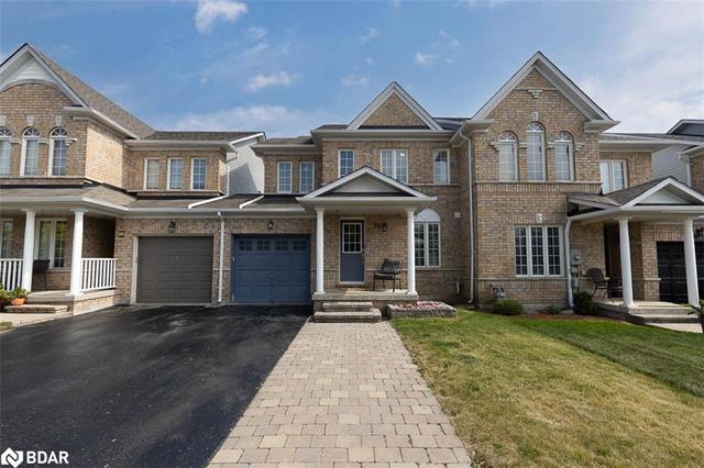 70 Succession Crescent, House attached with 3 bedrooms, 2 bathrooms and 3 parking in Barrie ON | Image 1
