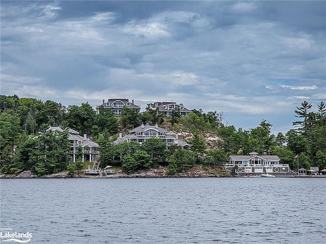 a102-d2 - 1869 Muskoka Road 118 W, House attached with 2 bedrooms, 2 bathrooms and null parking in Muskoka Lakes ON | Image 14
