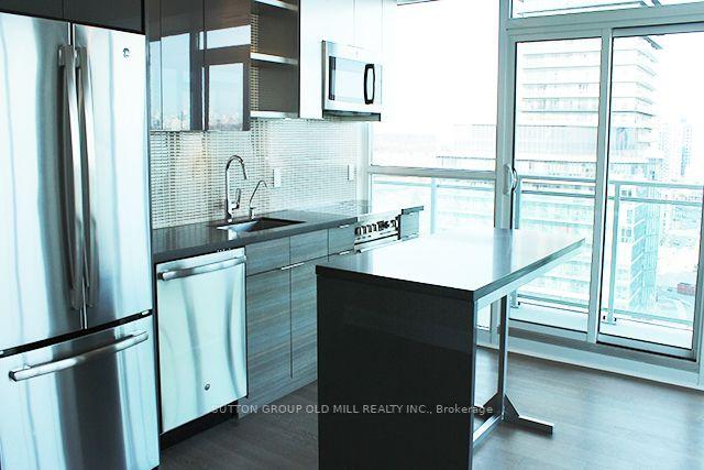 1009 - 33 Shore Breeze Blvd, Condo with 2 bedrooms, 2 bathrooms and 1 parking in Toronto ON | Image 5