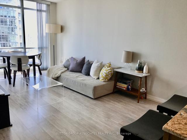 3507 - 11 Brunel Crt, Condo with 1 bedrooms, 1 bathrooms and 1 parking in Toronto ON | Image 16
