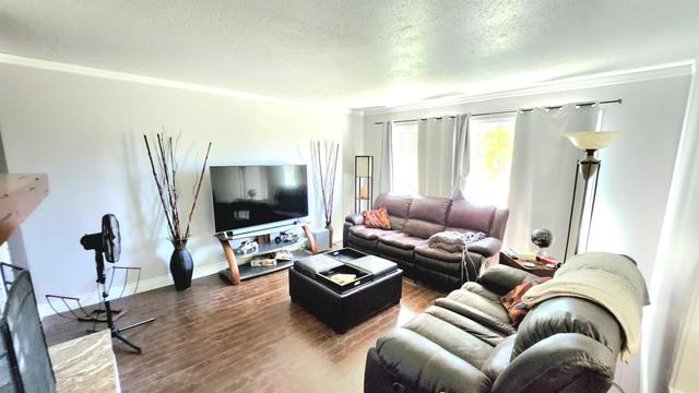 10112 112 Avenue, House detached with 4 bedrooms, 2 bathrooms and 4 parking in Grande Prairie AB | Image 6
