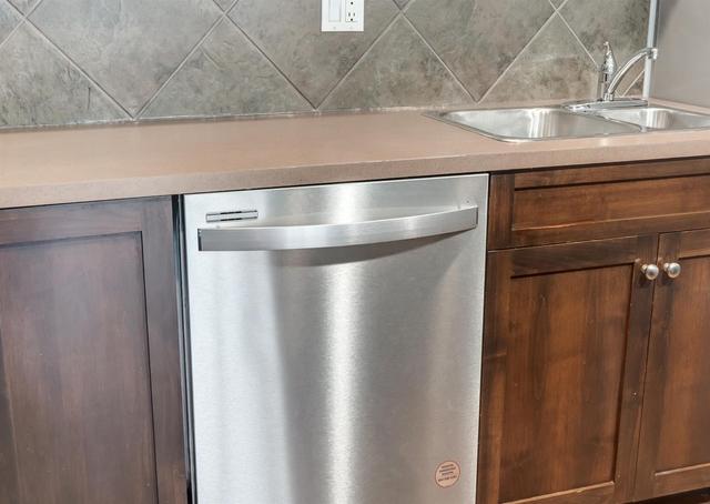 Brand New Whirlpool Dishwasher | Image 9