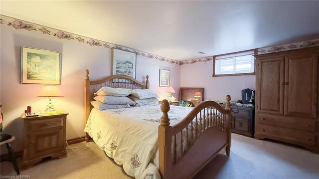 233 Albert Street, House detached with 4 bedrooms, 2 bathrooms and null parking in Central Huron ON | Image 38